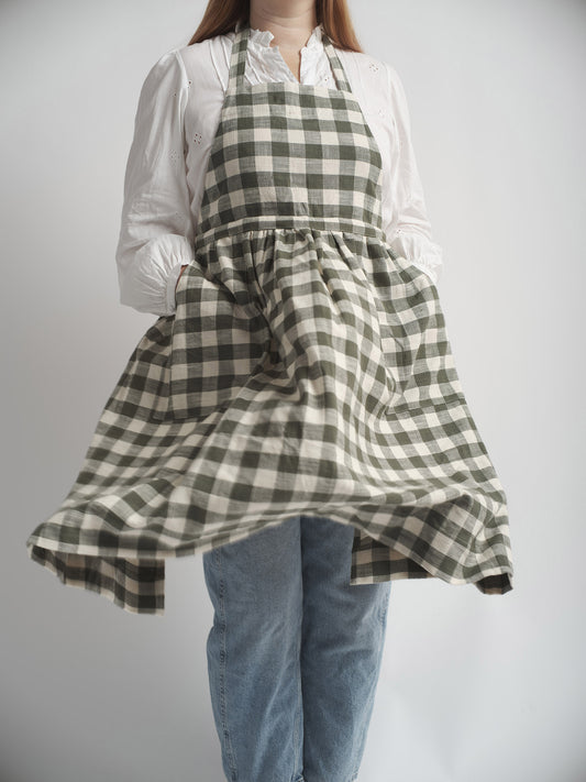 Organic Cotton Apron - Gingham in pine